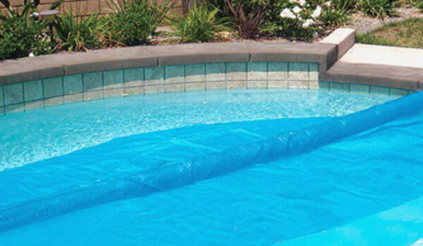 What_is_the_benefit_of_a_pool_cover